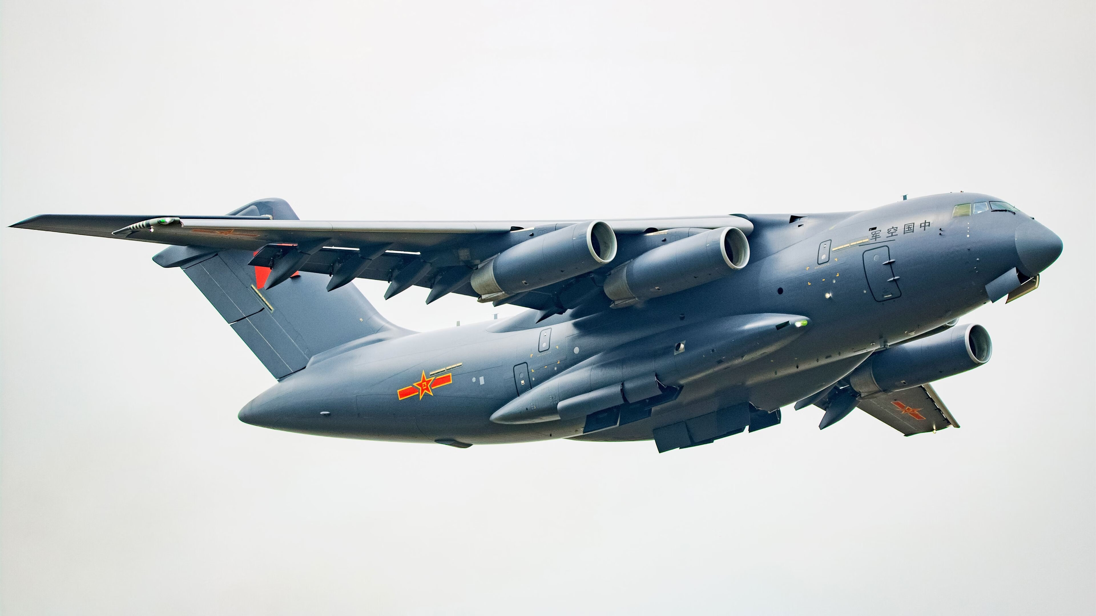 校园足球导入高频训练课程提升学生运动水平,足球如何走进学校课堂